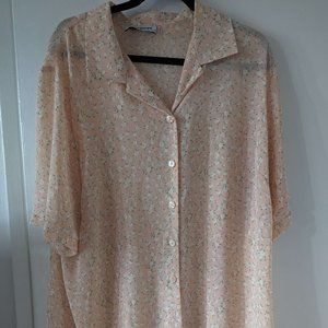 Vintage Concepts Floral Shirt Plus Size 20
